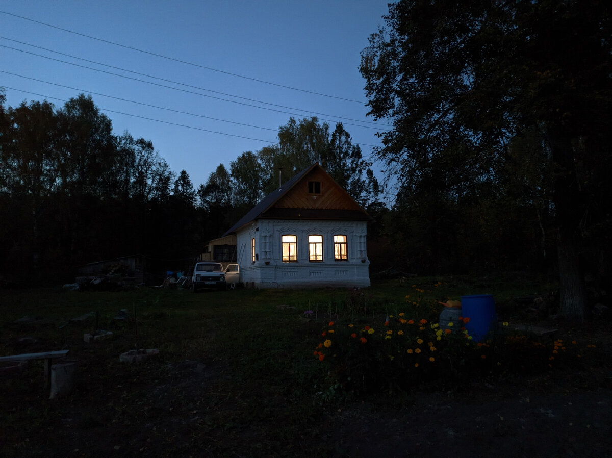 Оконные заботы, снова «резня бензопилой» и городские  «достопримечательности» | Вятский Хутор | Дзен