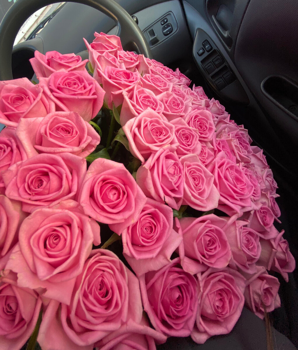 Такие букеты дарят заинтересованные парни😌🤞