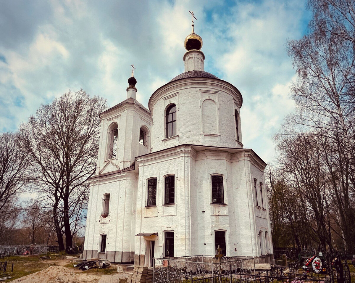 Борисоглебская церковь долгое время стояла заброшенной, однако в настоящее время в ней ведутся реставрационные работы.