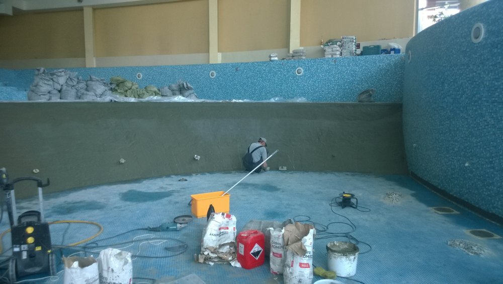 Гидроизоляция чаши бассейна штукатуркой