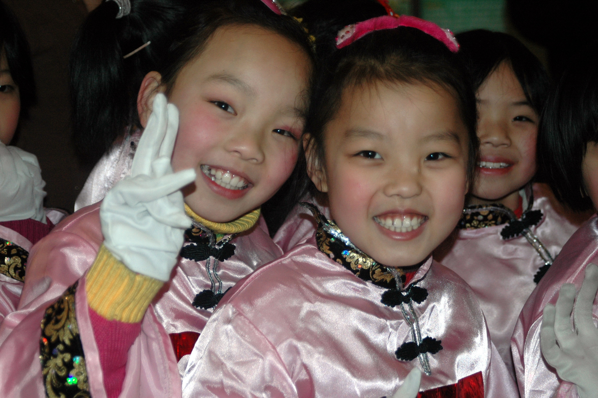 Новый год в России – самый любимый праздник взрослых и детей. В Китае к празднованию Нового года отношение столь же трепетное, как и у других народов.
