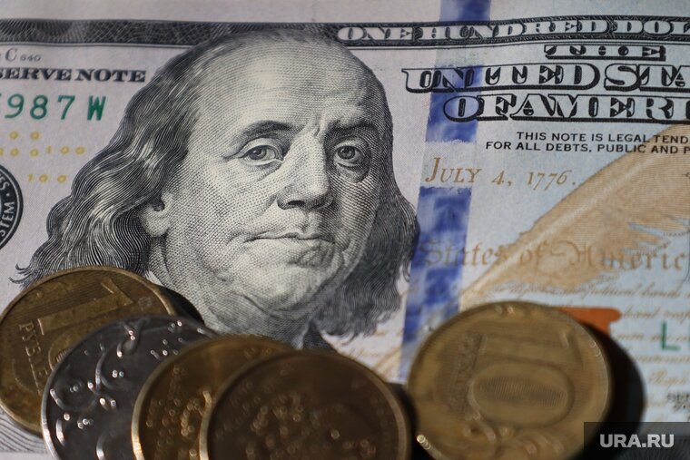   Россия разрушает авторитет доллара при помощи украинского конфликта