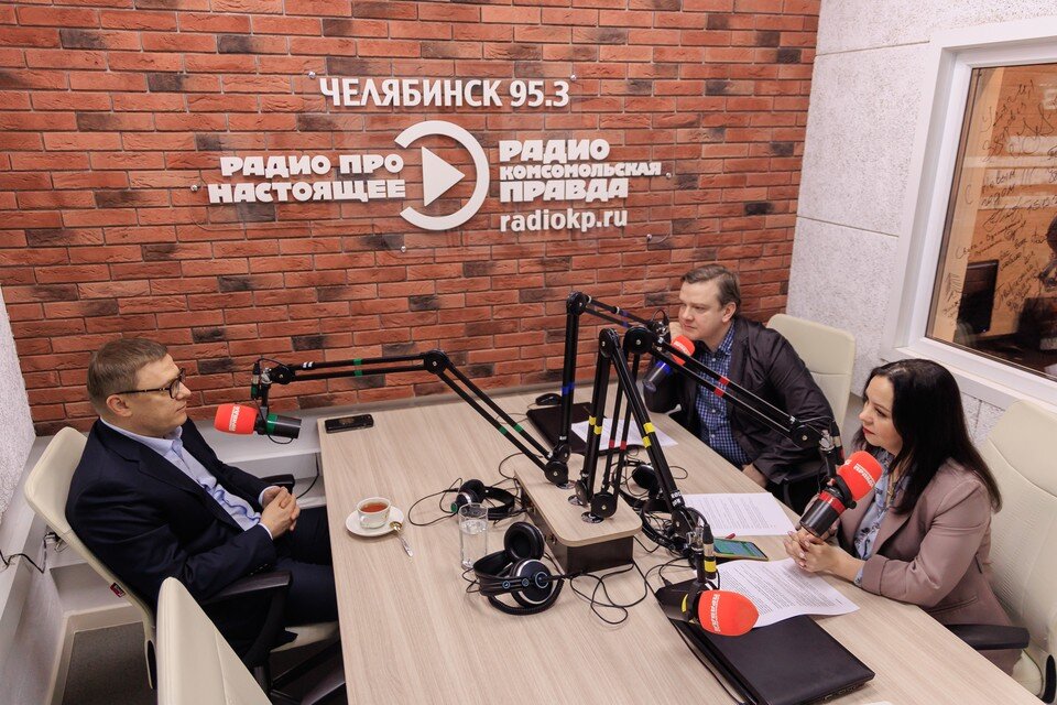   Валерий ЗВОНАРЕВ