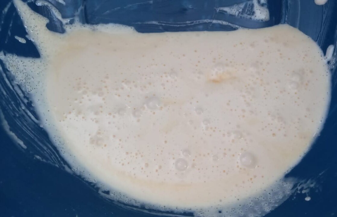                                                        Взбитые желтки с сахаром