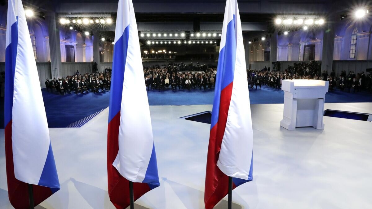    Перед началом ежегодного послания президента РФ Владимира Путина Федеральному Собранию© РИА Новости / Михаил Метцель