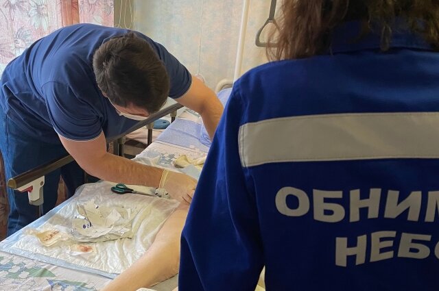    Помощь медицинской службы фонда «Обнимая небо» тяжелобольным пациентам всегда бесплатна. Фото: Благотворительный фонд "Обнимая небо"