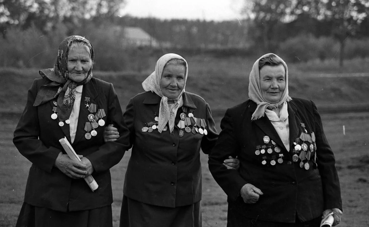 Е. Бабич, М. Пархоменко, А Дробот, 1991 год