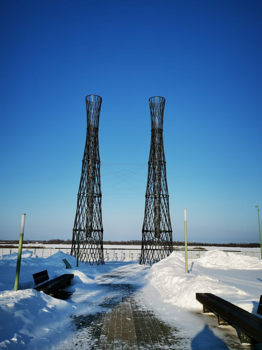 Стрелка в нижнем Новгороде. Небо невыразимое!