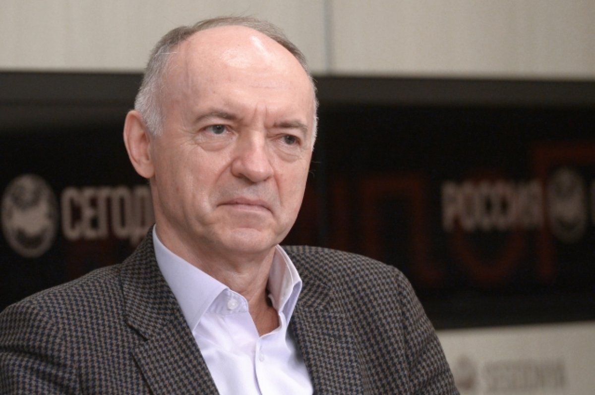    Дирижёр Сергей Скрипка подверг критике музыку в голливудском кино
