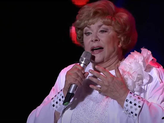     Эдита Пьеха. Фото: скриншот выступления