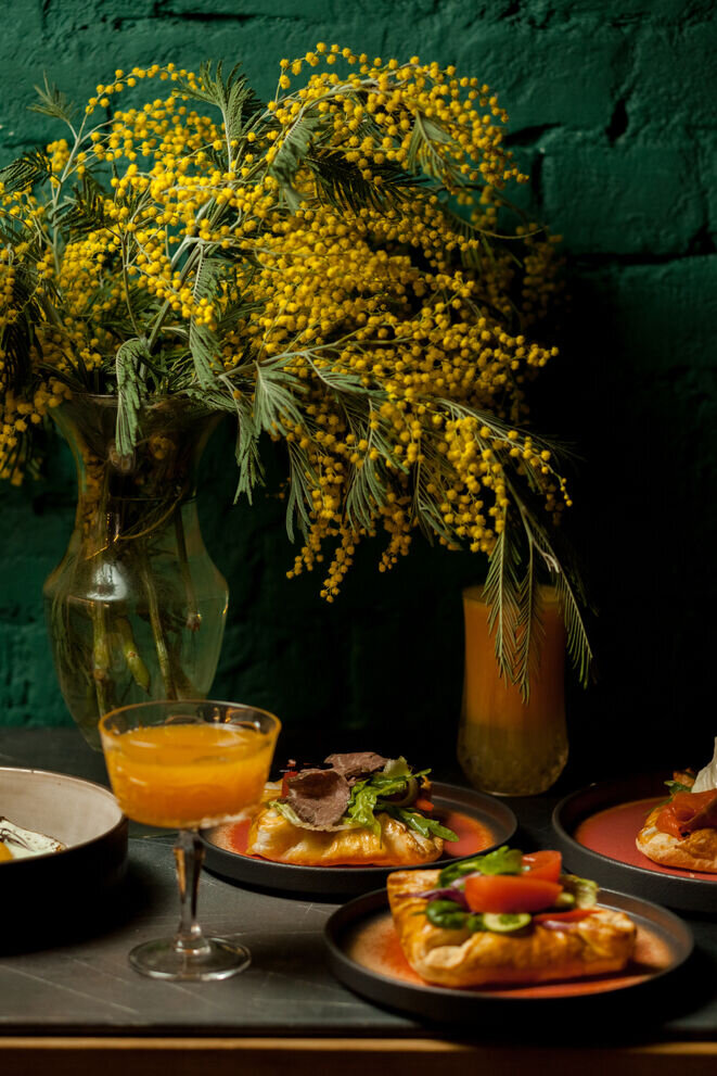    Грузинские завтраки с “Мимозой” в Saperavi Cafe