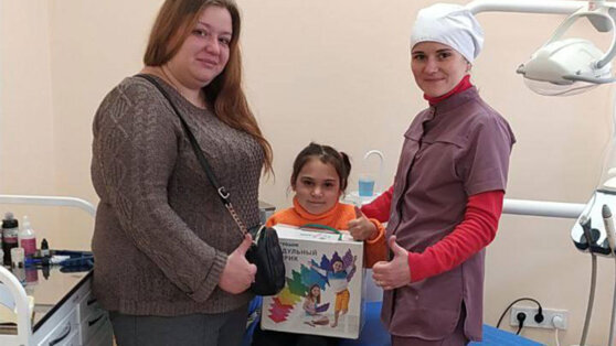    Бесплатную стоматологическую помощь в Мариуполе получили 550 детей Анна Оленькова