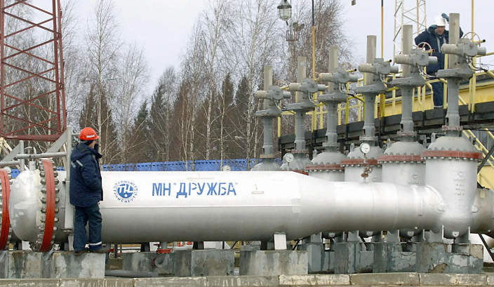 Нефть в Польшу шла по нефтепроводу "Дружба" (фото с сайта sharij.net)