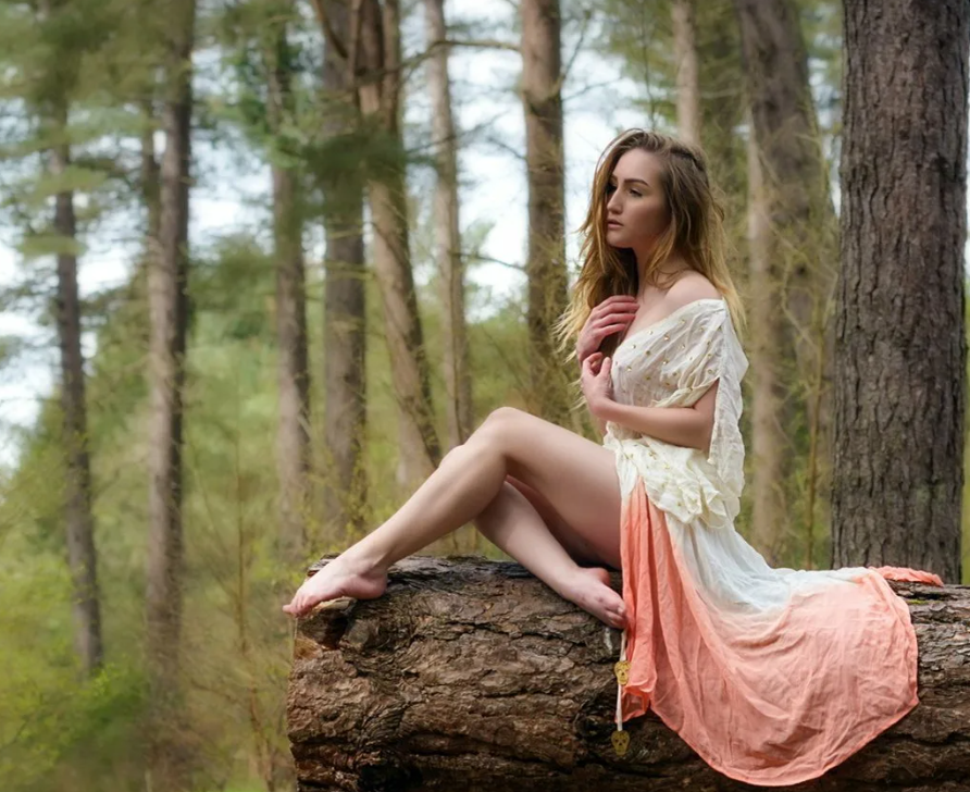Download wallpaper forest, girl, dress, the bride, section girls in resolution 6