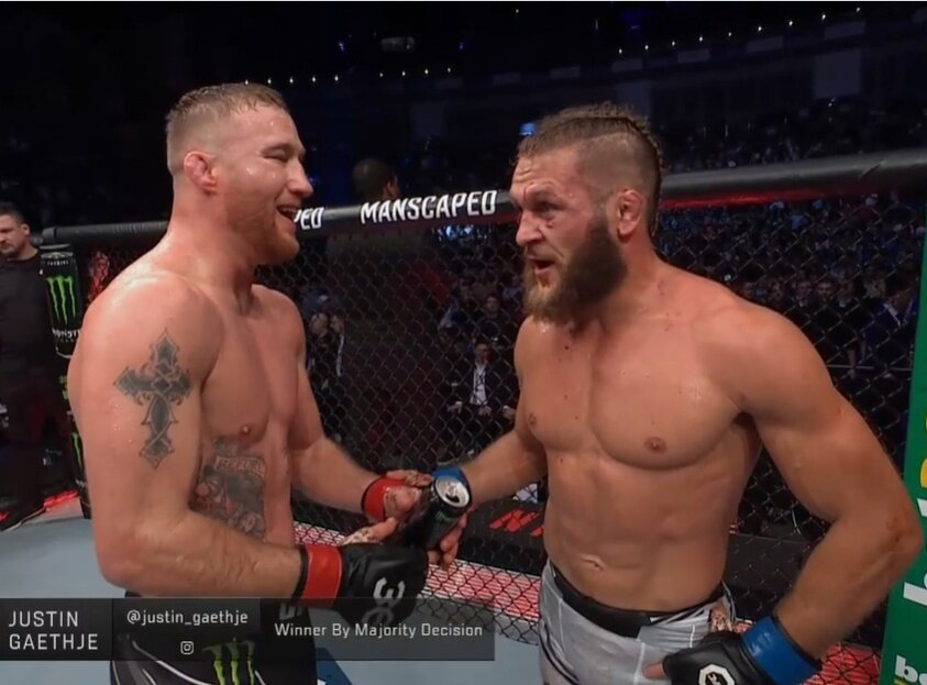 Боец UFC Рафаэль Физиев