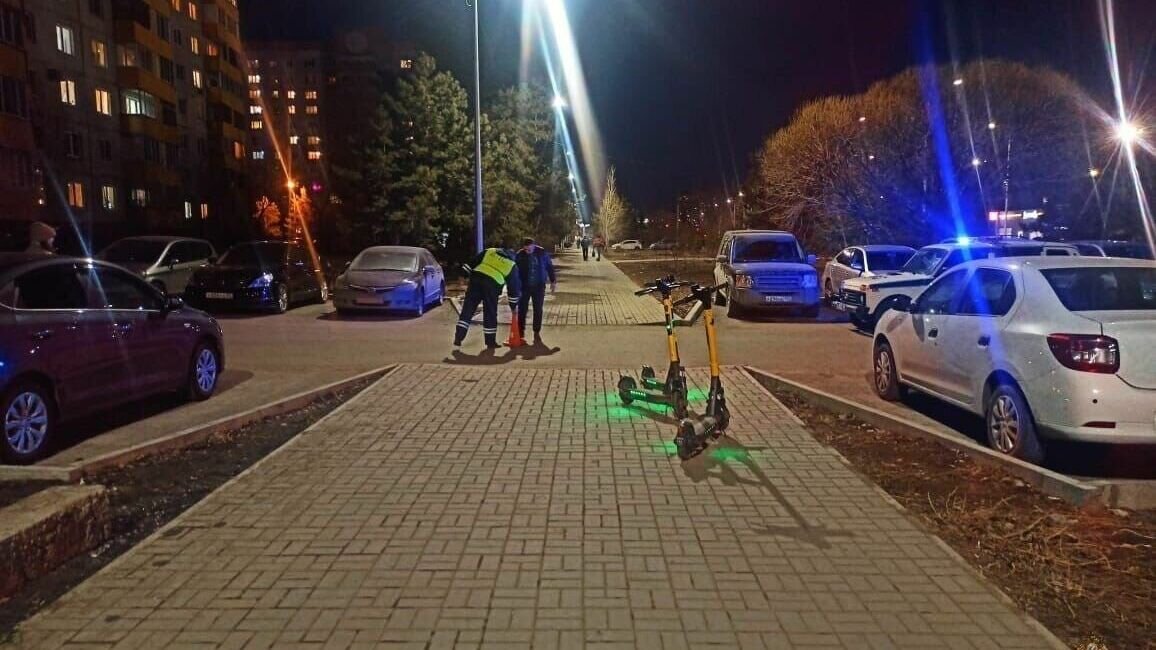     Омичку с разбитой головой увезли в больницу.
