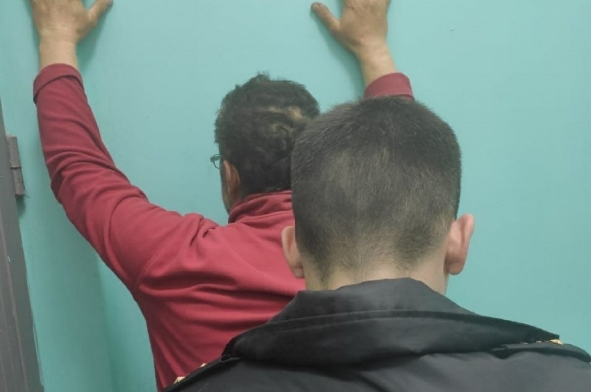    В Екатеринбурге задержали мужчину, оскорбившего мальчика в шапке с буквой Z