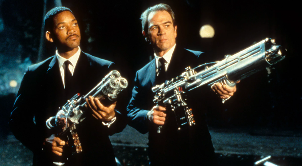 Кадры со съемок и интересные факты о фильме "Люди в черном", о которых многие не знают