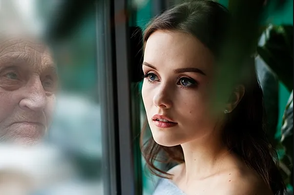 Пройти через Кризис Зрелого возраста.