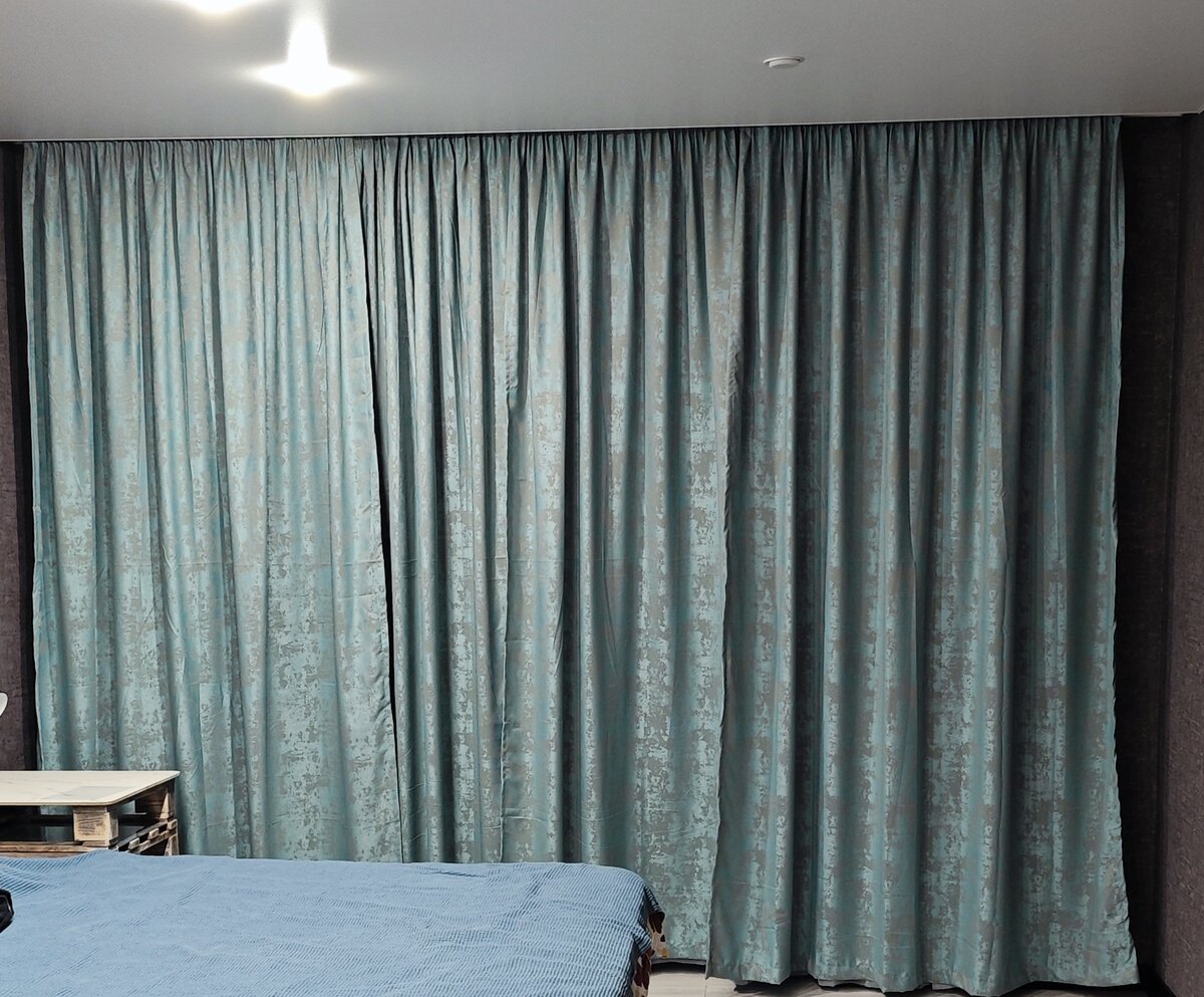 Новые шторы. 