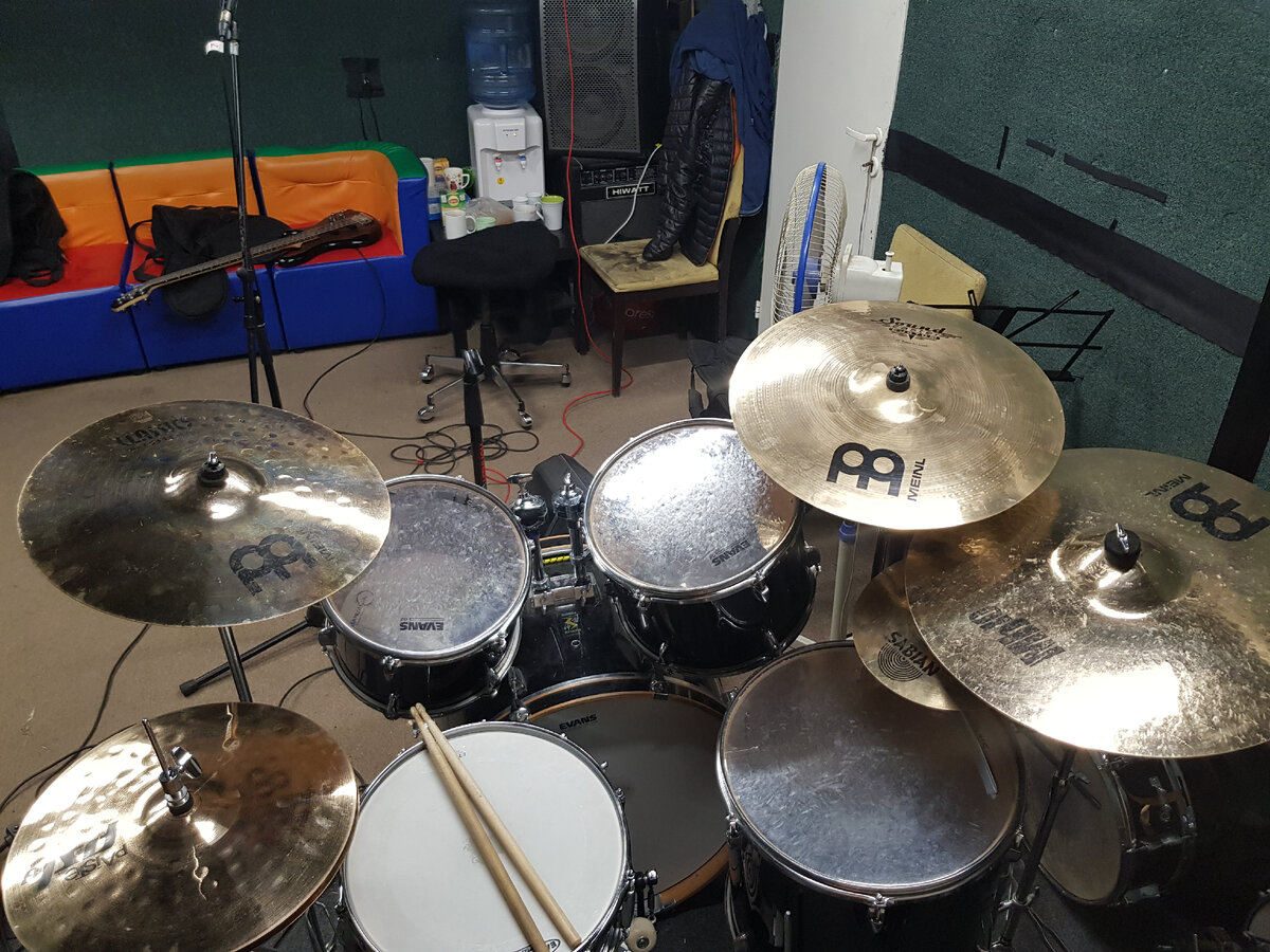 Хэт ещё Paiste