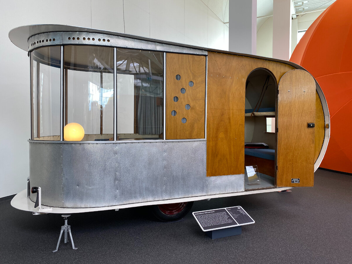 Самоделки смотрелись неказисто