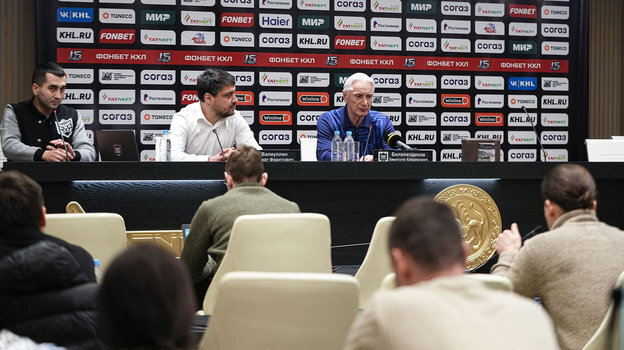    Марат Валиуллин и Зинэтула Билялетдинов.ХК «Ак Барс»