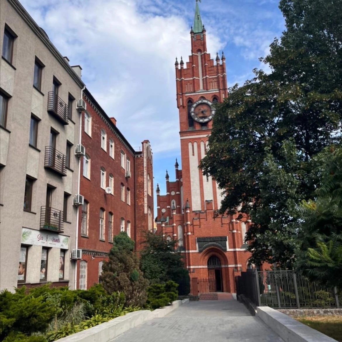 Кирха Святого Семейства