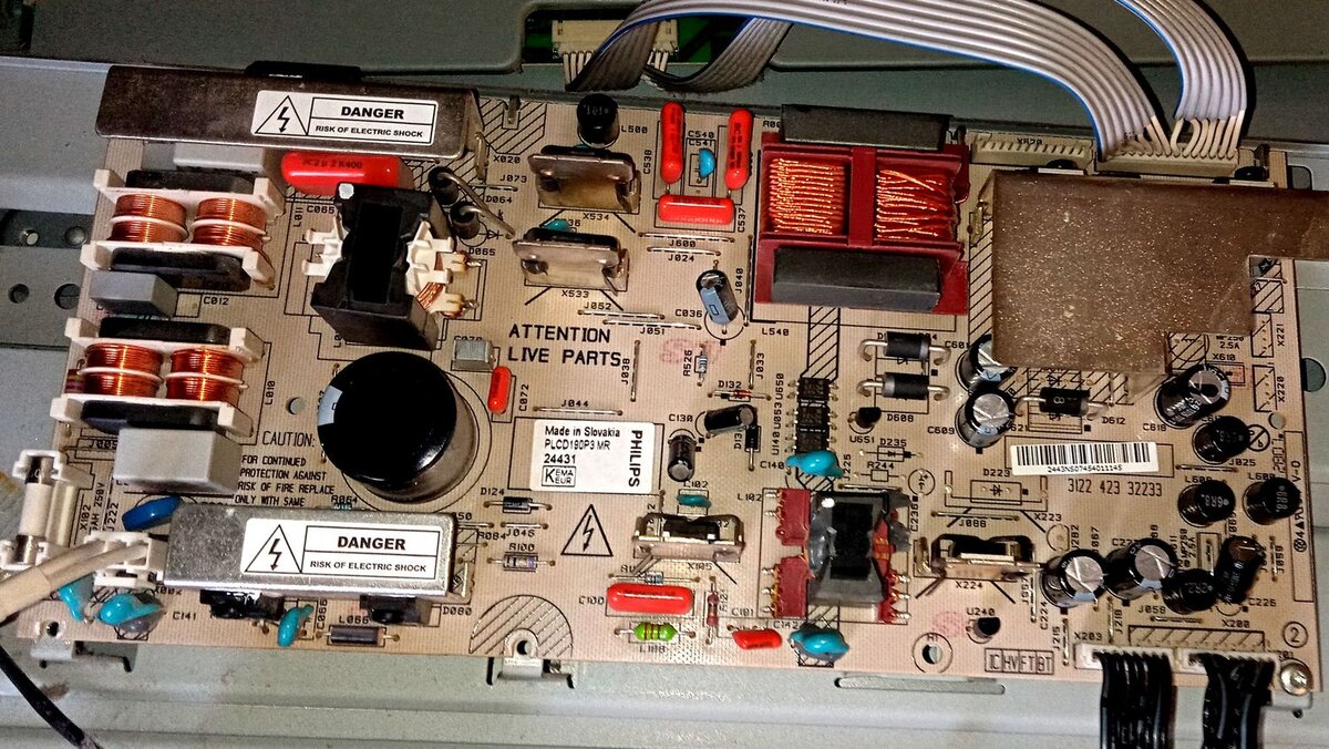 PHILIPS 32PFL3312S/60 не включается. Быстрая диагностика и оживление ...