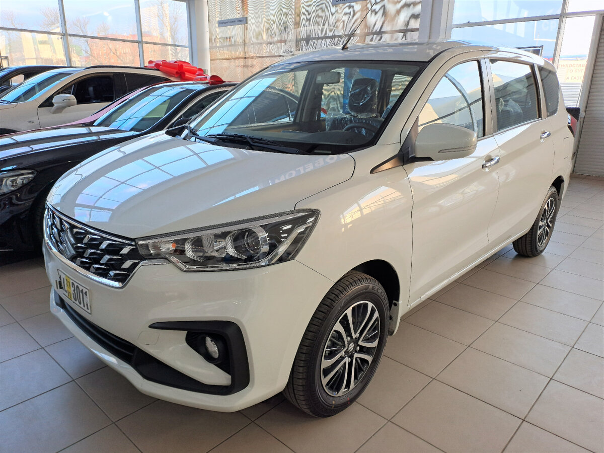 Новый ХИТ на авторынке — Suzuki Ertiga. Один жирный минус и 12 плюсов ➖/➕🤫  | МЕХВОД | Дзен