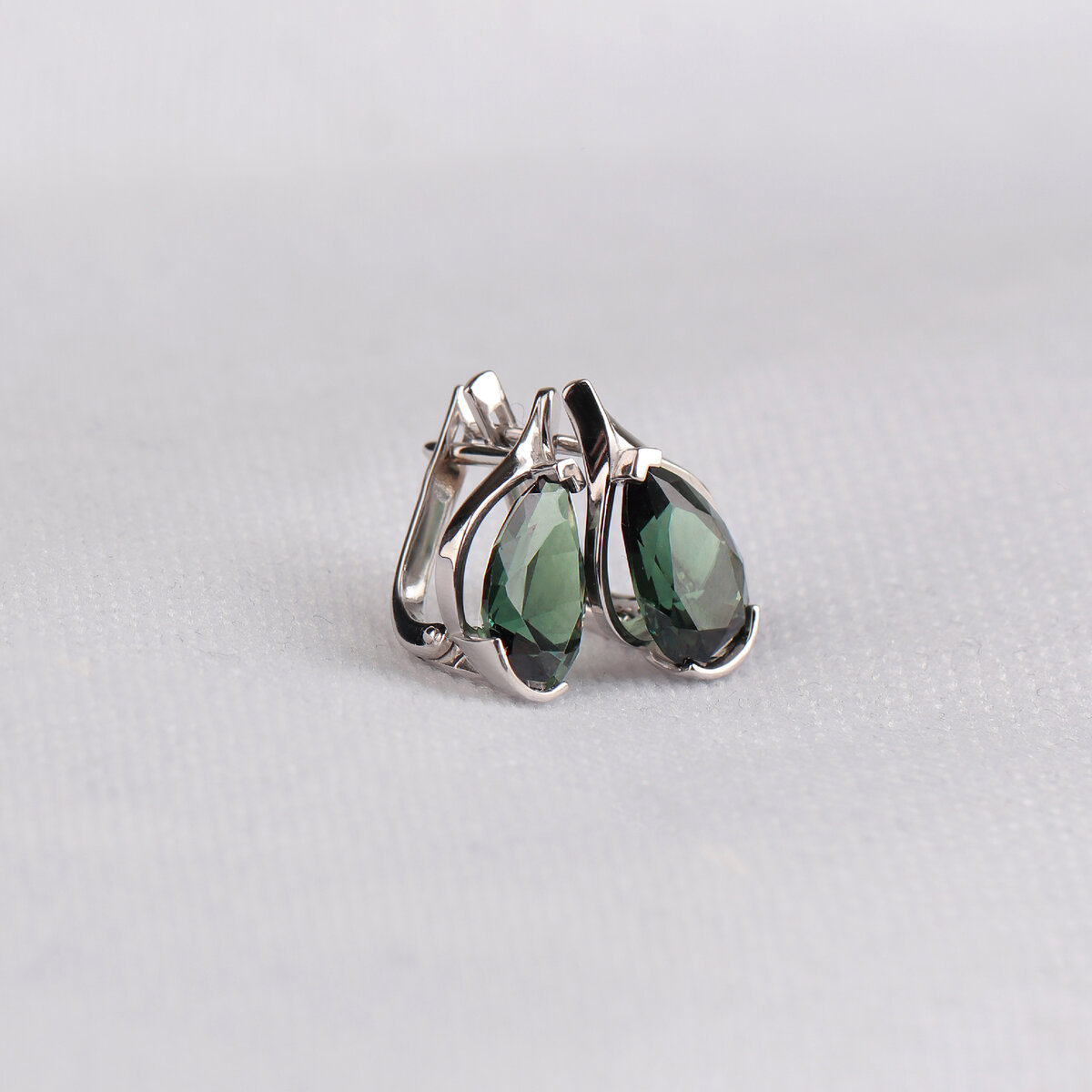 Камни-талисманы для знака зодиака «Водолей». | NEWGOLD | Дзен