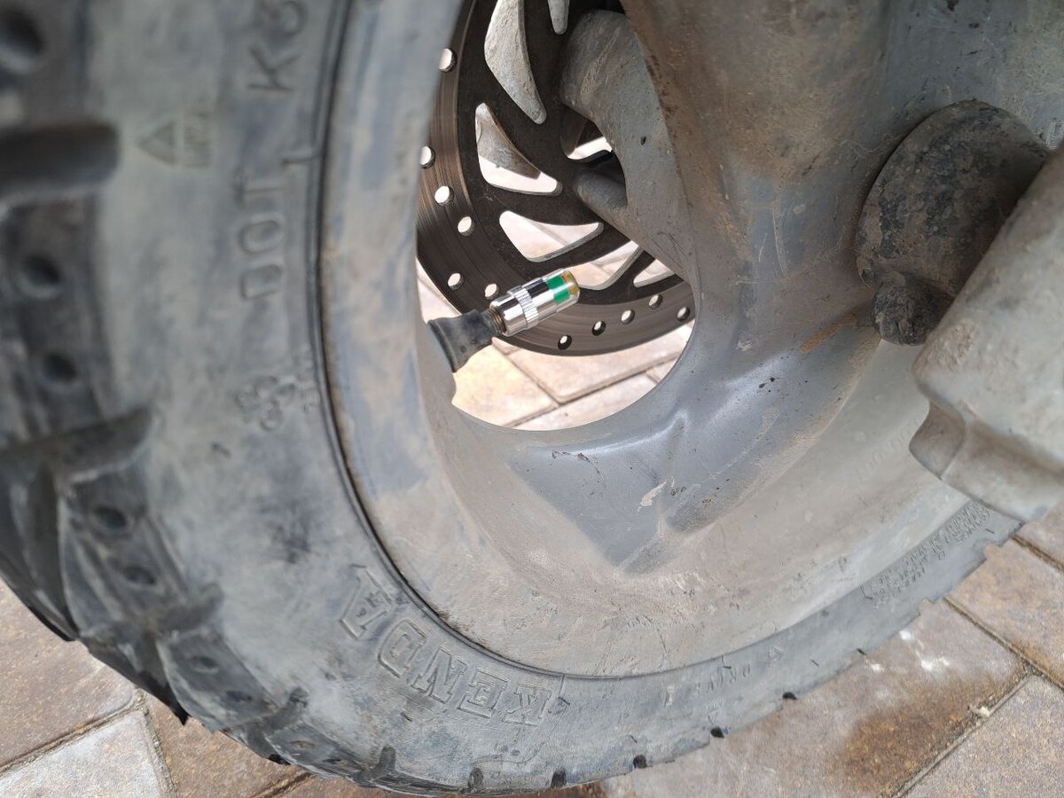 Колпачок с индикацией на два бара