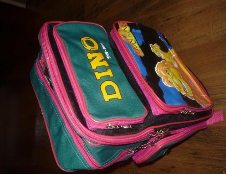 Сумки 90 х годов. Рюкзак Dino 90е. Портфель Дино 90е. Рюкзак Дино 90-е. Рюкзак Dino 90е спирит
