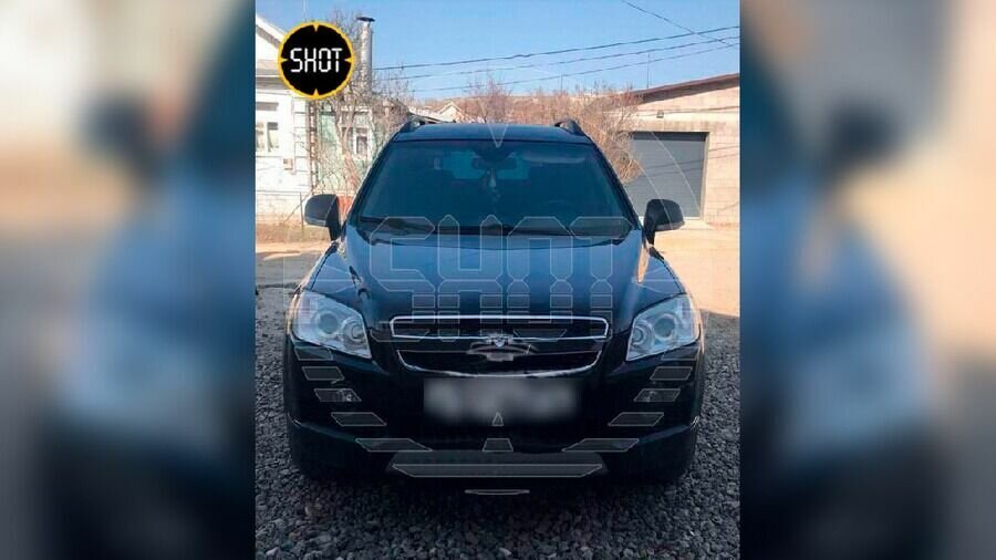     Полиция разыскивает черный кроссовер «Шевроле Каптива».