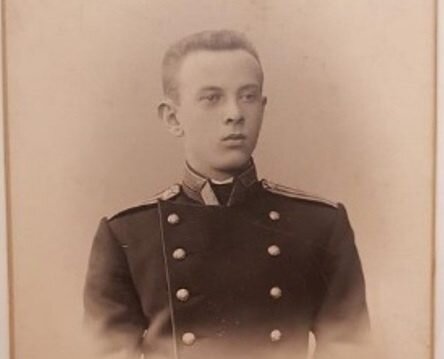 Артемий Искандер