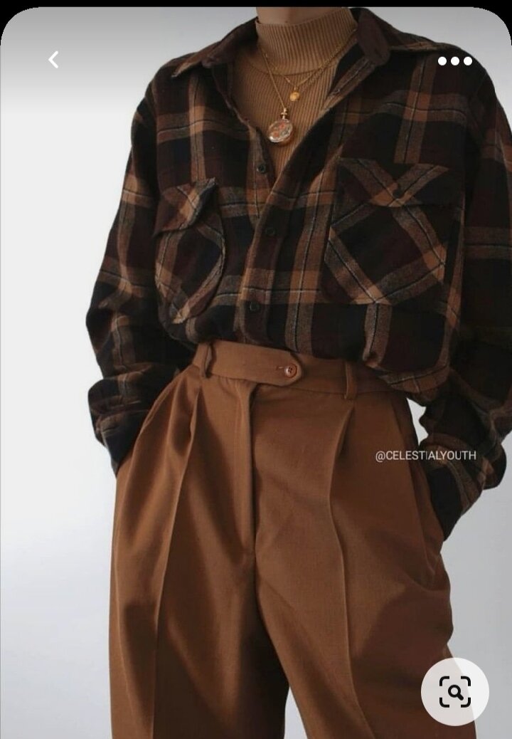 Dark- Academy в основном используют нося в школу. Отличается бежжевеми , коричневыми , черными , тонами .