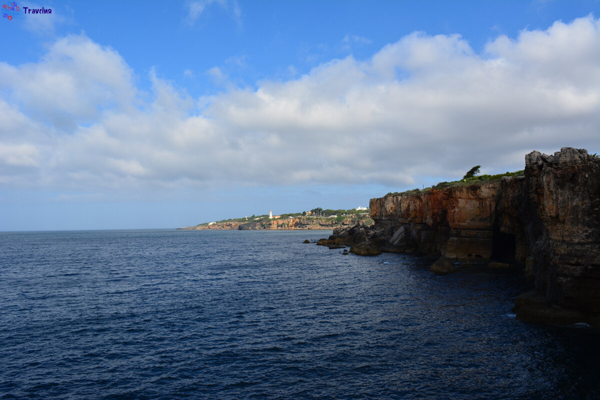 Утес "Пасть Дьявола" (в далеке виднеется Кашкайш)