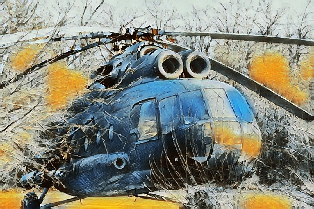 экипаж ми 8. ми 8 рядом с человеком. пассажиры в вертолете. погрузка вертолета ми-8 ночью. вертолет ютэйр ми-8т.