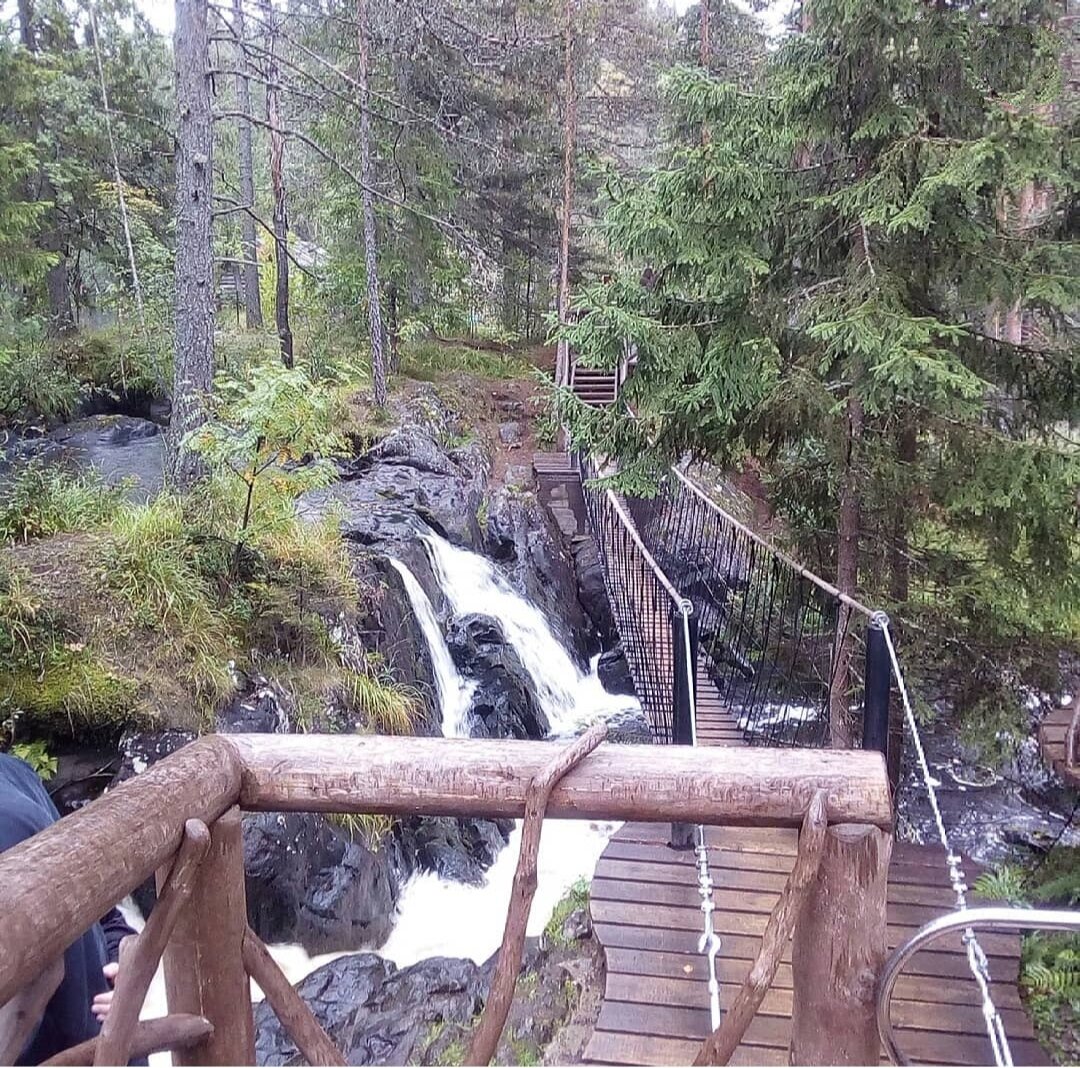 Рускеальские водопады.