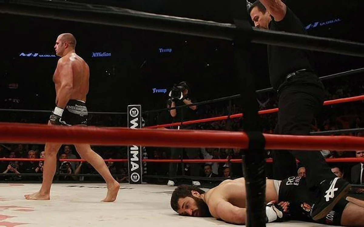 Федор Емельяненко против Андрея Орловского