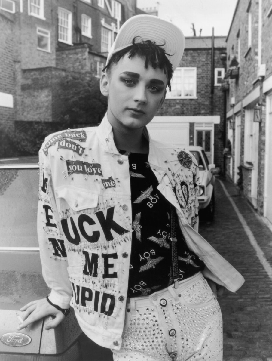 Молодой Бой Джордж