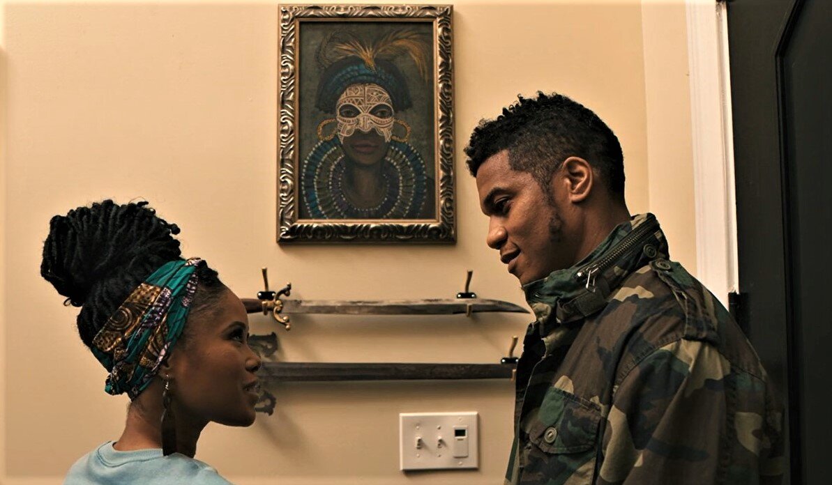 Скриншот из триллера "Karen".