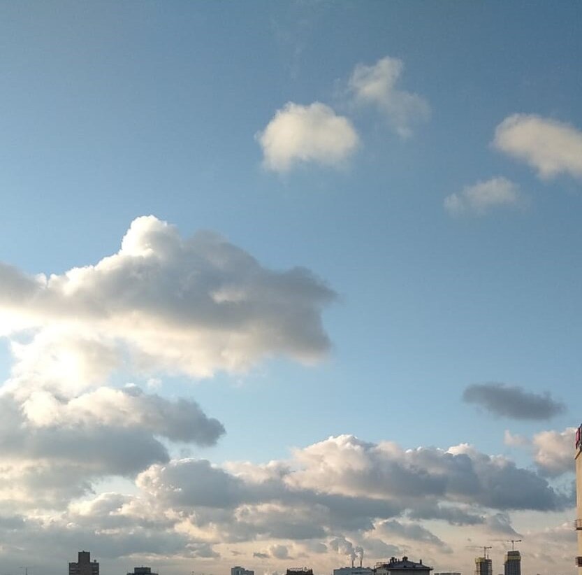 Облака на Москвой