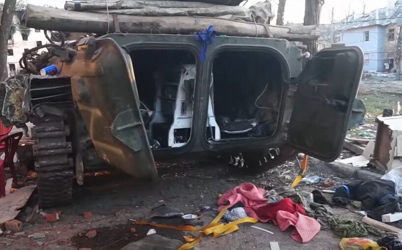 Мариупольский завод ильича. ВСУ В Мариуполе.