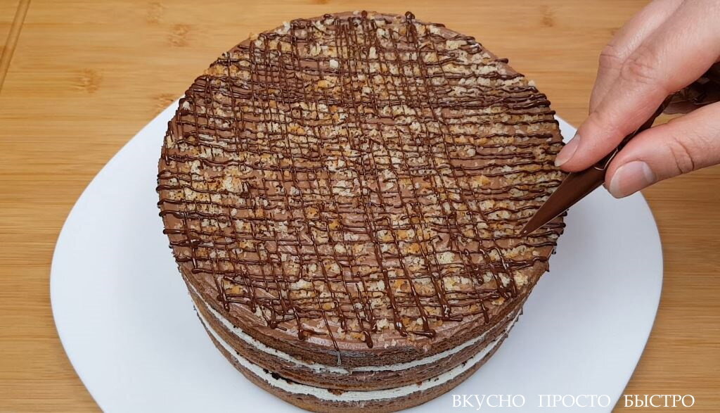 Формируем торт. Классический ванильный бисквит. Муссовый тирамису. Торт золотой ключик от ольги матвей. Торт золотой ключик.