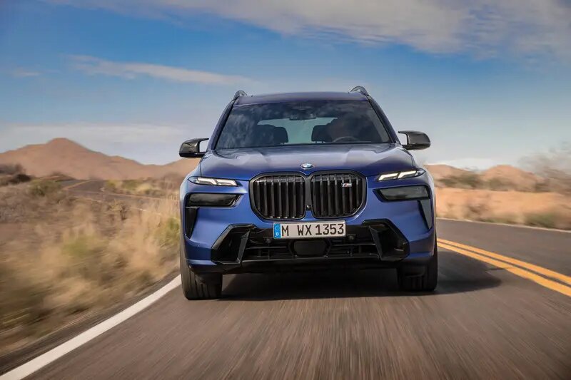 На фото BMW X7, 2023 года. Изображение с сайта topspeed.com