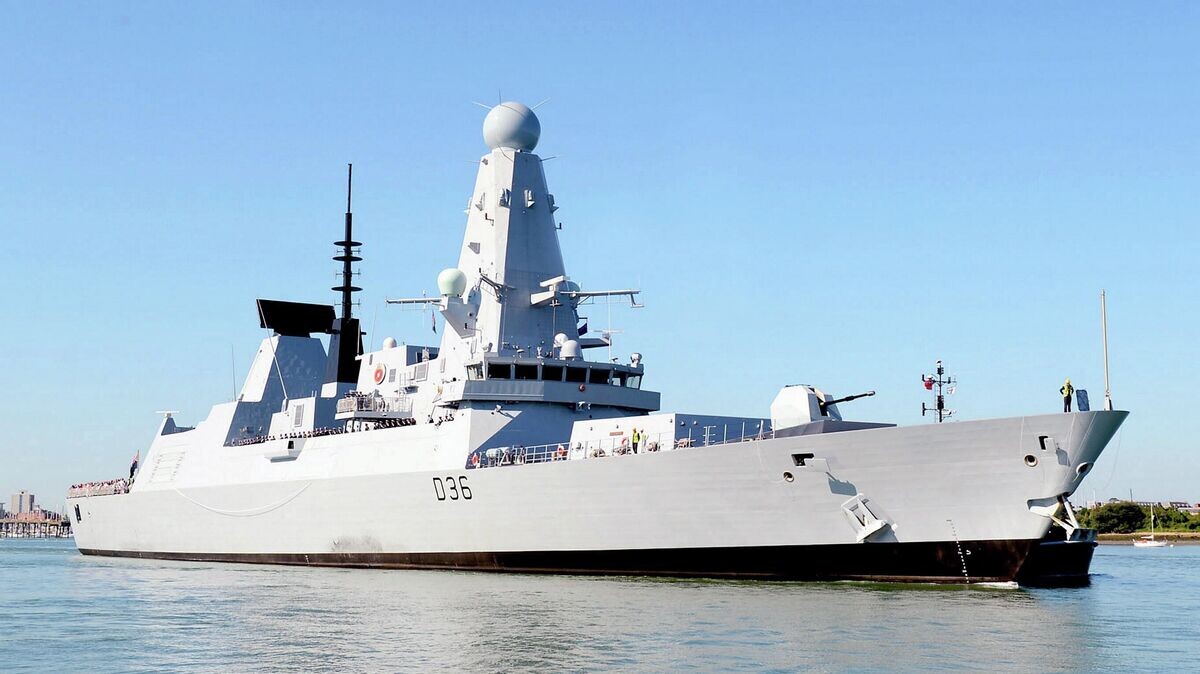    Эсминец Defender Королевских ВМС Великобритании© Фото : Crown Copyright / LA(Phot) Chris Mumby