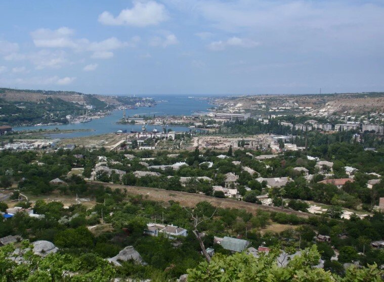 Город Инкерман в Севастополе