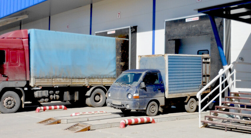 Платформы для разгрузки газелей | Доклевеллеры, столы и подъемники ...