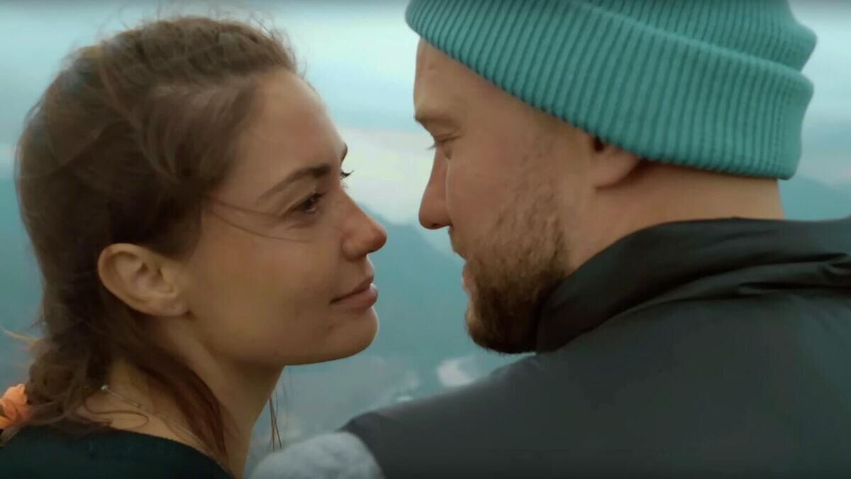    Кадр из клипа VAVAN - Субботним вечером© VAVAN/YouTube